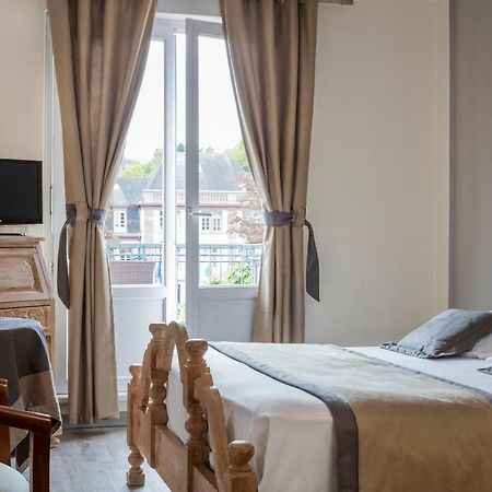 Hotel Restaurant Le Bristol Niederbronn-les-Bains Buitenkant foto