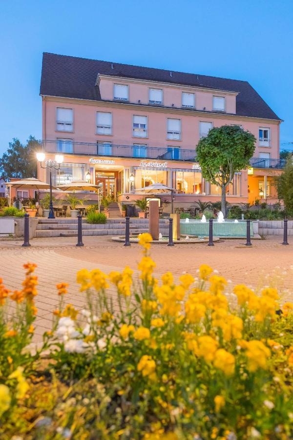 Hotel Restaurant Le Bristol Niederbronn-les-Bains Buitenkant foto